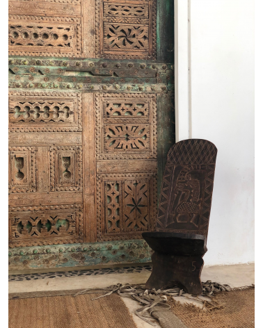 Chaise africaine à palabre