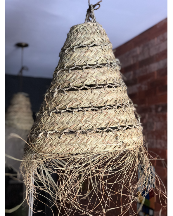Petite suspension en fibre de palmier